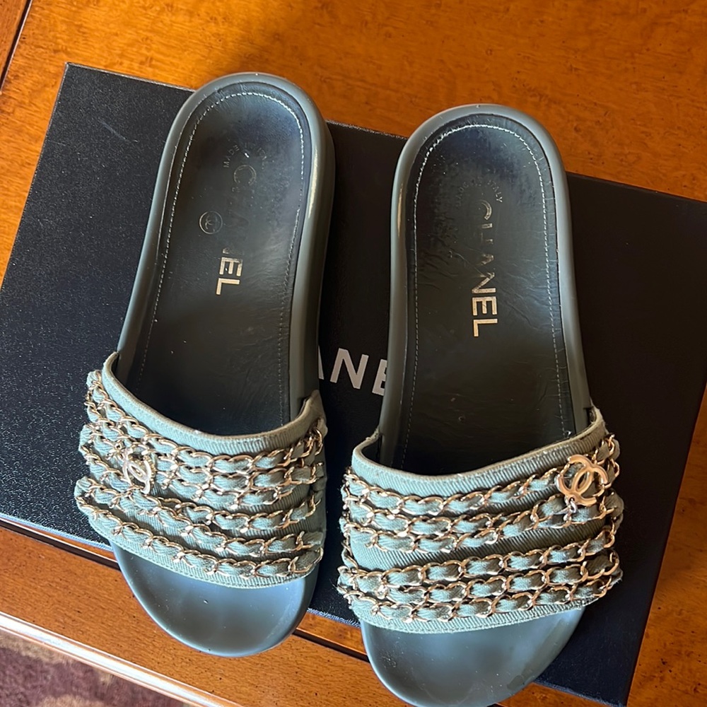 Chanel mules with braided chain detail sz 36